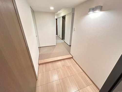 京都府京都市中京区十文字町(マンション)の賃貸物件の玄関