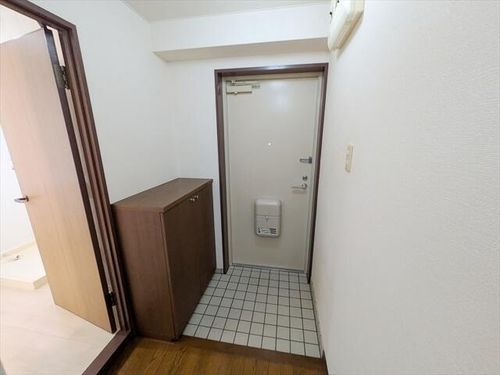 カウリー芦屋の玄関