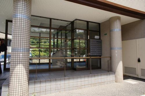 ルネッサンス宮ノ尾Ⅰの玄関