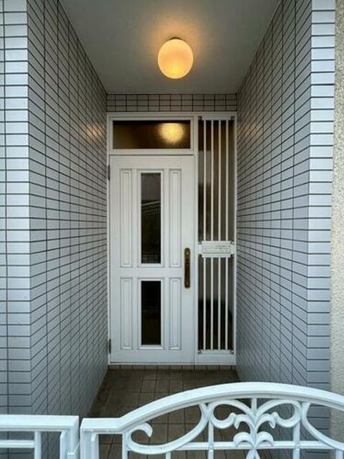 奈良県天理市石上町(一戸建)の賃貸物件の玄関