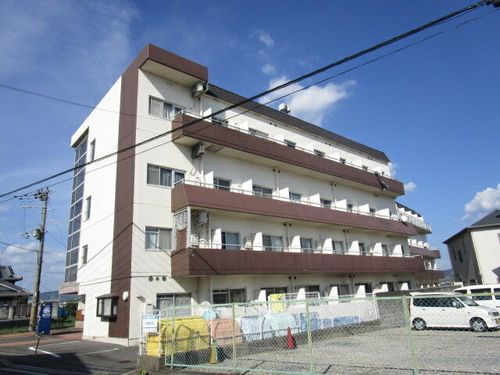 クリサンティーヒル山田川の外観