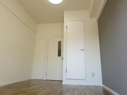 クリサンティーヒル山田川の内装