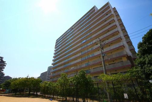 井吹西シティコートの外観