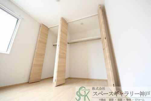 エムライズ材木町の内装