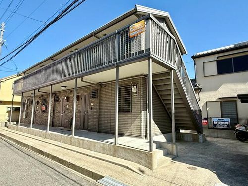 プランドール湊川の外観