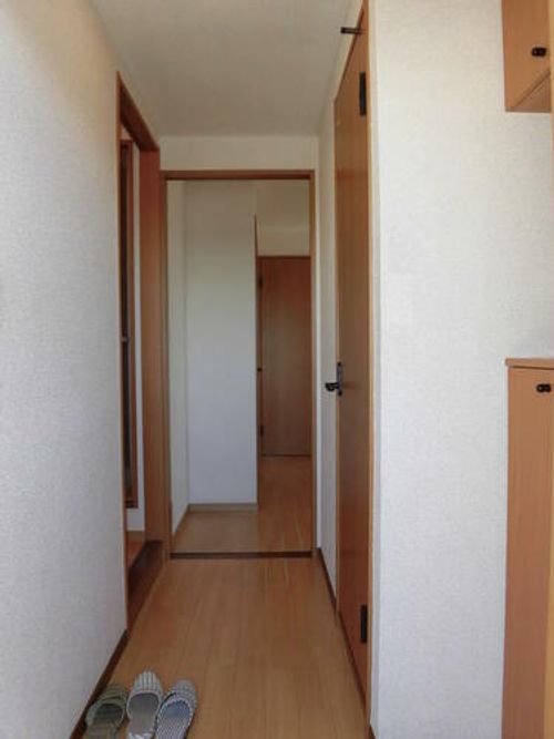 ビアンシャトレーンの玄関