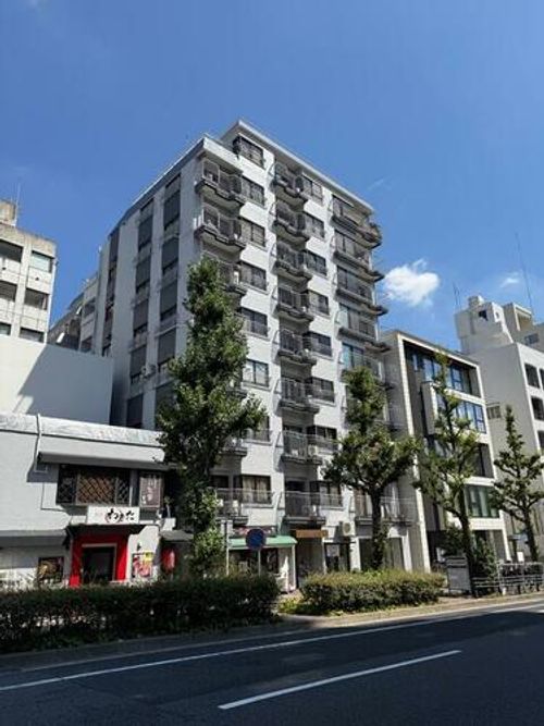 荘園覚王山の間取り