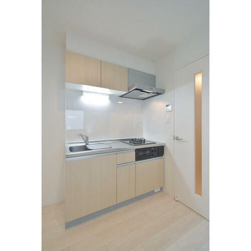 ラシュレ椥辻0202のキッチン