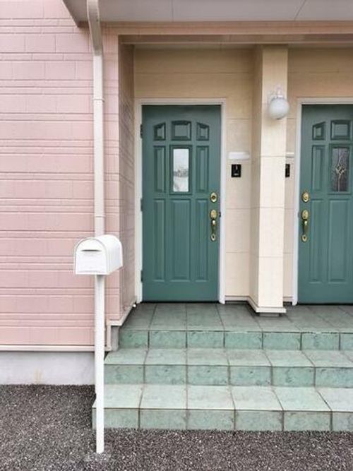 コーポM102の玄関