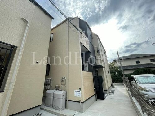 ハーモニーテラス賀茂の外観