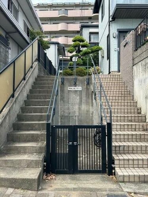 兵庫県神戸市東灘区森北町2丁目(アパート)の賃貸物件の外観