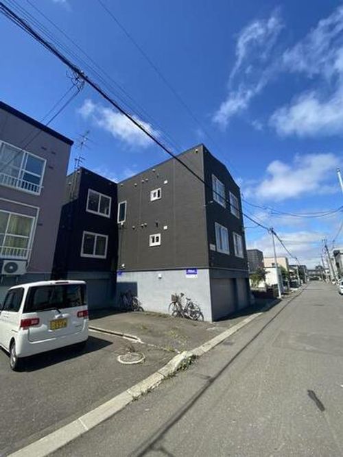 ラヴェール元町0201の外観