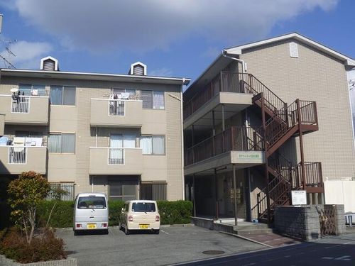 モアクレスト花田公園Bの外観