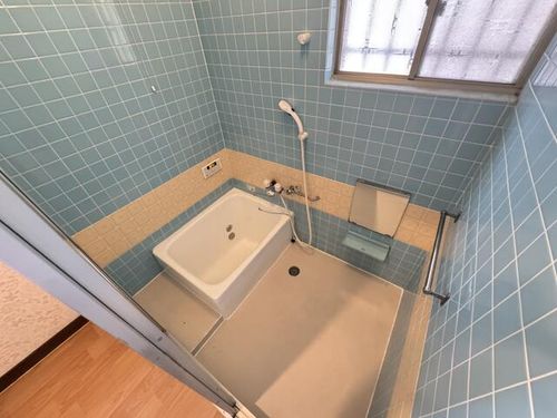 福岡県北九州市小倉南区下城野1丁目(一戸建)の賃貸物件の風呂