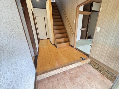 福岡県北九州市小倉南区下城野1丁目(一戸建)の賃貸物件の玄関