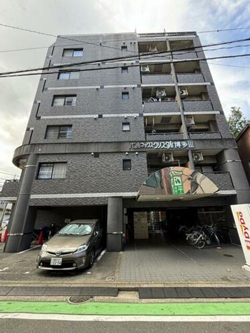 パンルネックス・クリスタル博多Ⅲ602の間取り