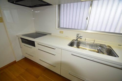 福岡県行橋市南大橋3丁目(一戸建)の賃貸物件のキッチン