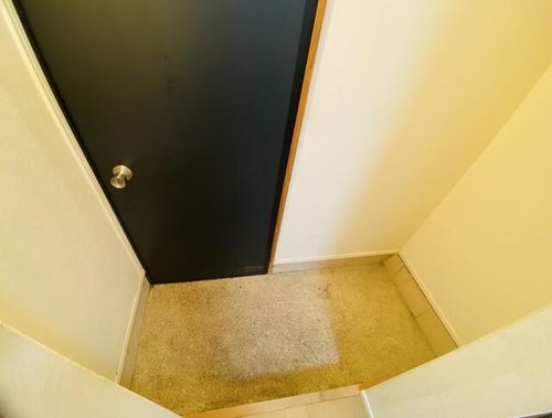 路地裏のVillaの玄関