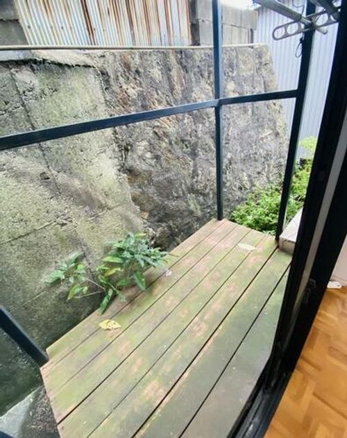 路地裏のVillaの内装