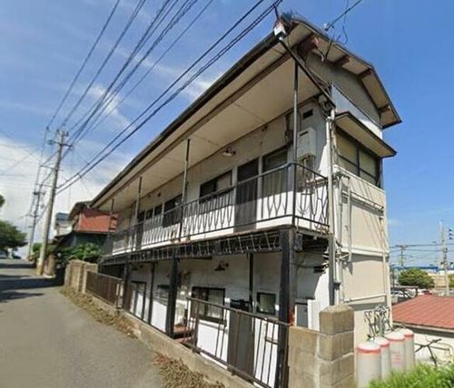 路地裏のVillaの外観