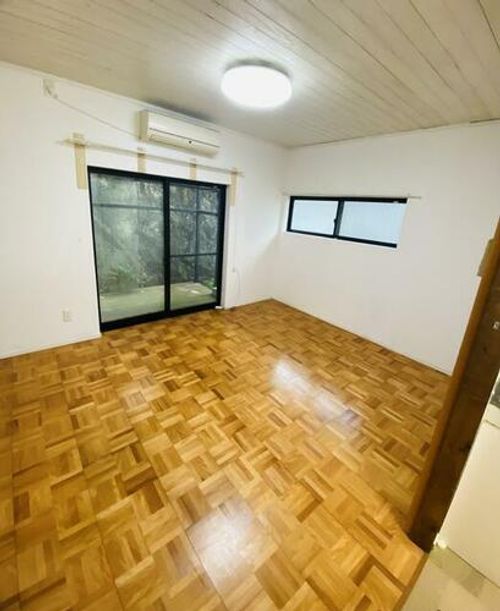 路地裏のVillaの内装