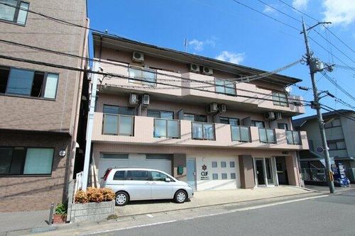 ブラザー河田の外観
