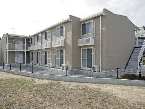 レオパレスチェリッシュ前原210の外観