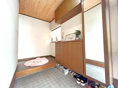 愛知県海部郡大治町大字三本木字西之川(一戸建)の賃貸物件の玄関