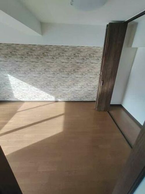 南堀江エスカイハイツの玄関