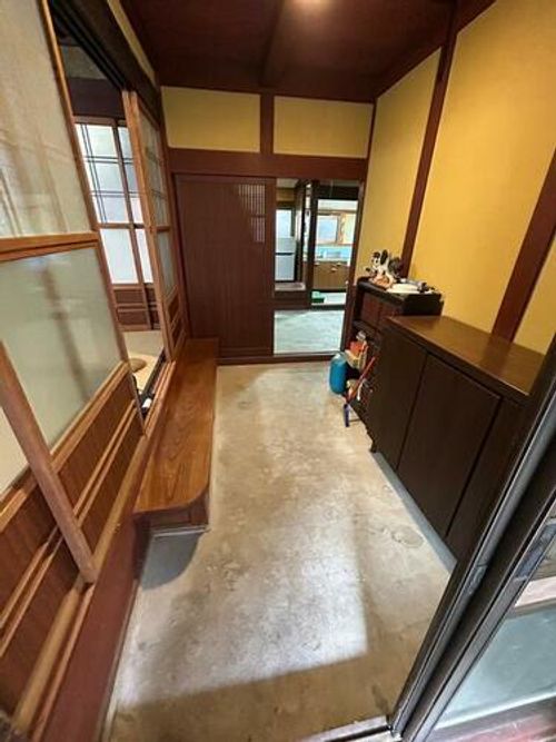 滋賀県東近江市甲津畑町(一戸建)の賃貸物件の玄関