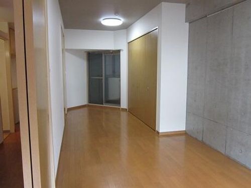 ピュアライフ砂津ビル302の内装