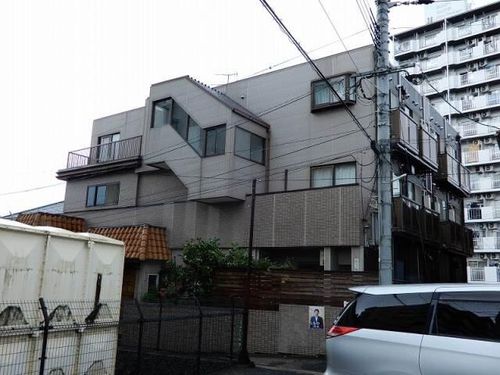 リファレンス北九大前202の外観