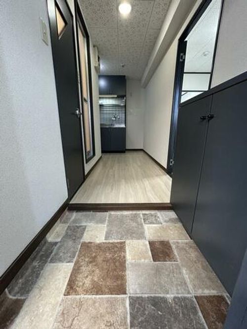 福岡県北九州市小倉南区北方2丁目(マンション)の賃貸物件の玄関