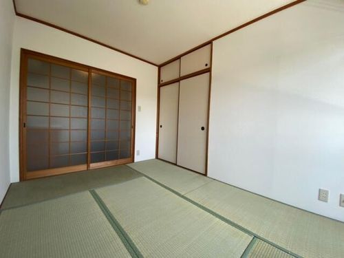 サンハイツエムの居間