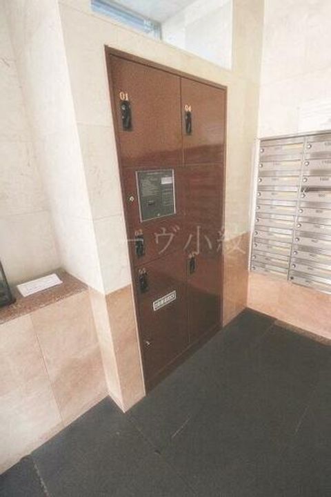 福岡県福岡市中央区鳥飼2丁目(マンション)の賃貸物件の玄関