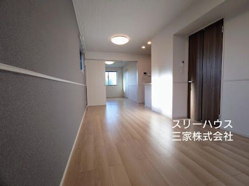 福岡県築上郡吉富町大字小犬丸(アパート)の賃貸物件103の居間