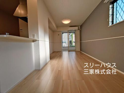 福岡県築上郡吉富町大字小犬丸(アパート)の賃貸物件103の居間