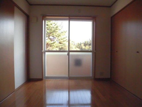 アネシスE棟E-101の内装