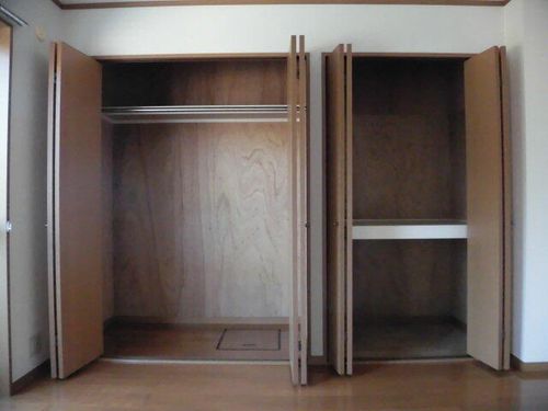 アネシスE棟E-101の内装