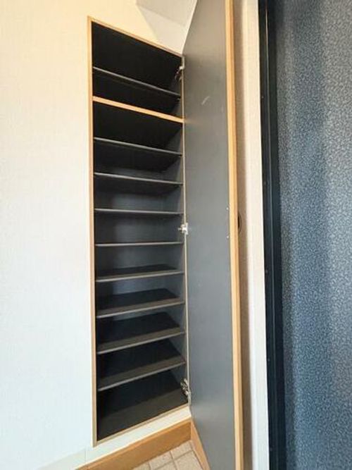 フリーデン今川702の内装