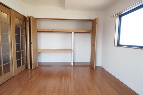 フリーデン今川702の内装