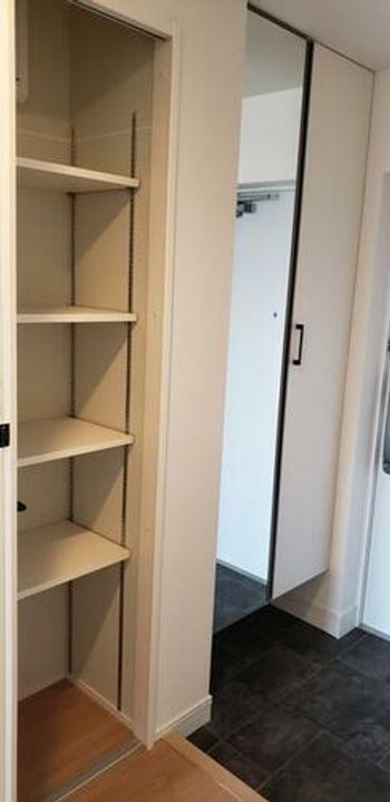 照葉クロススタイルWEST棟の玄関