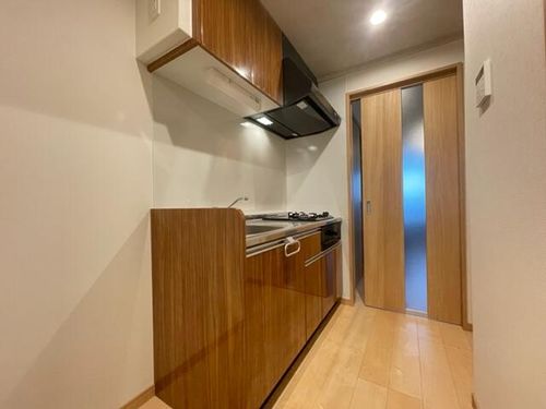 ラフィーネ葛原レスト301のキッチン