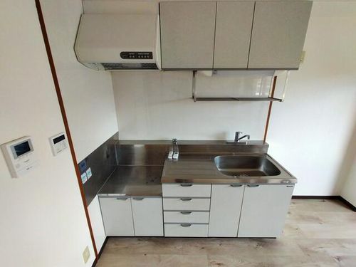京都府京都市伏見区桃山町和泉(マンション)の賃貸物件のキッチン