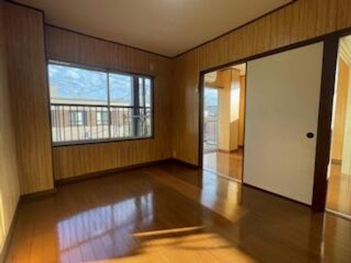 ロータリーハイツの内装