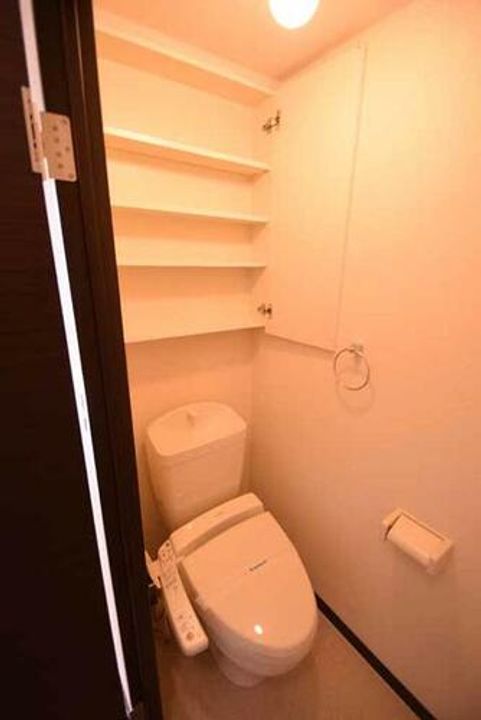 レオネクスト善の内装