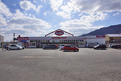 レオネクスト善の周辺