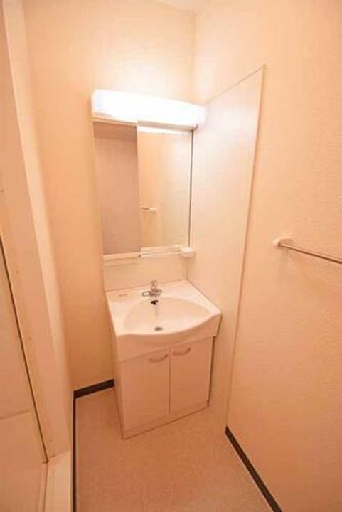 レオネクスト善の内装