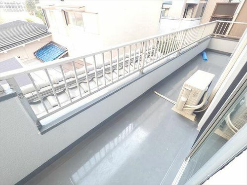 ホワイト御影石町の内装