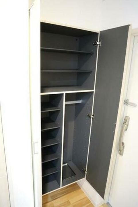 エルグランド春日の内装